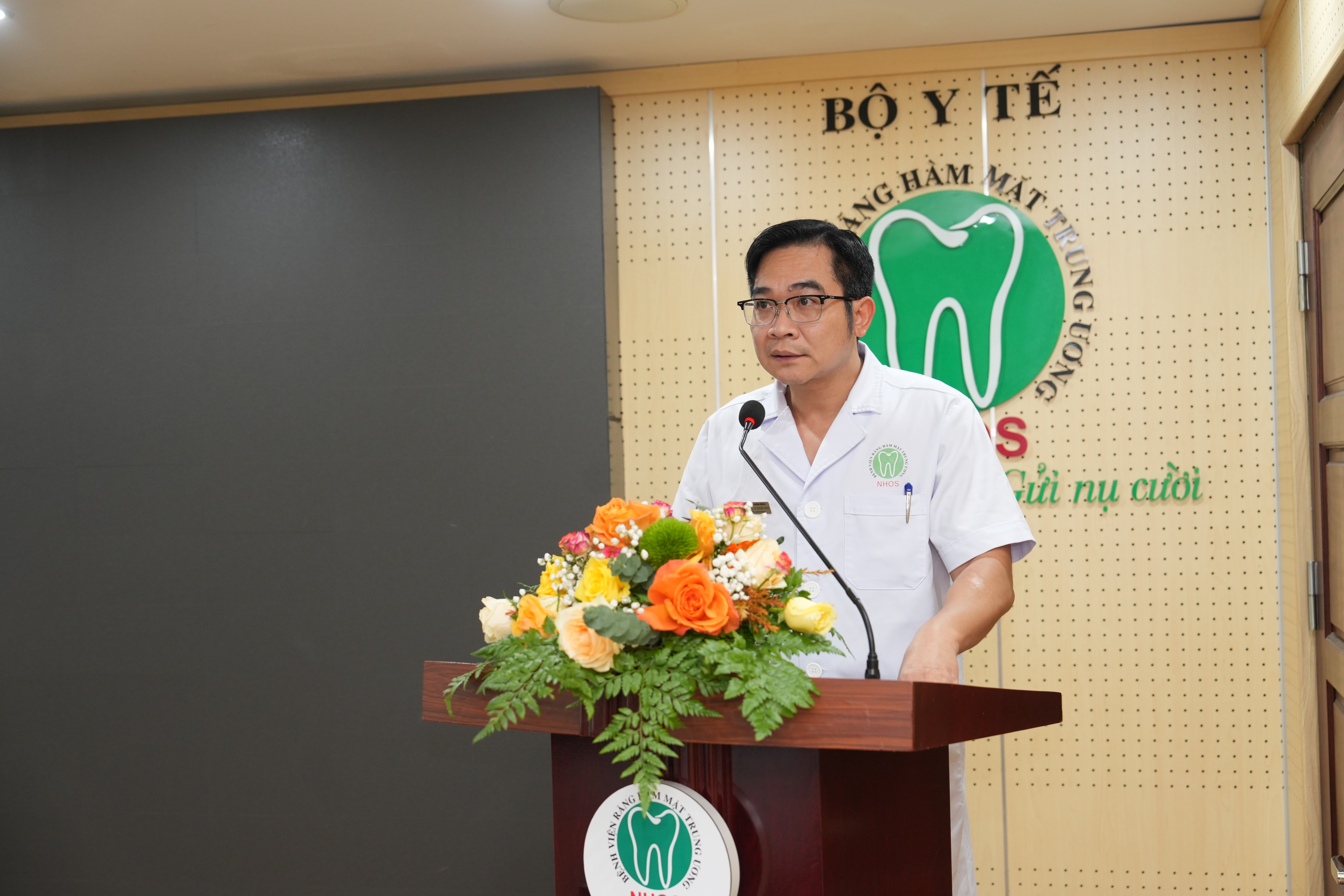 ThS.BS Lê Hoàng Long, Phó chủ tịch Công đoàn phát biểu