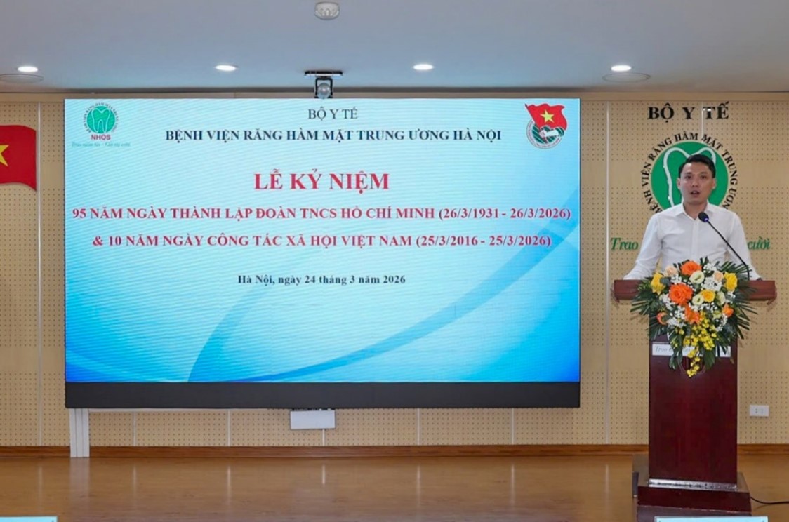 Đồng chí Đặng Thanh Tú, Ủy viên Ban thường vụ Thành đoàn, Đảng ủy viên, Phó Chủ tịch Uỷ ban Mặt trận Tổ quốc Việt Nam, Bí thư ĐTN phường Hoàn Kiếm