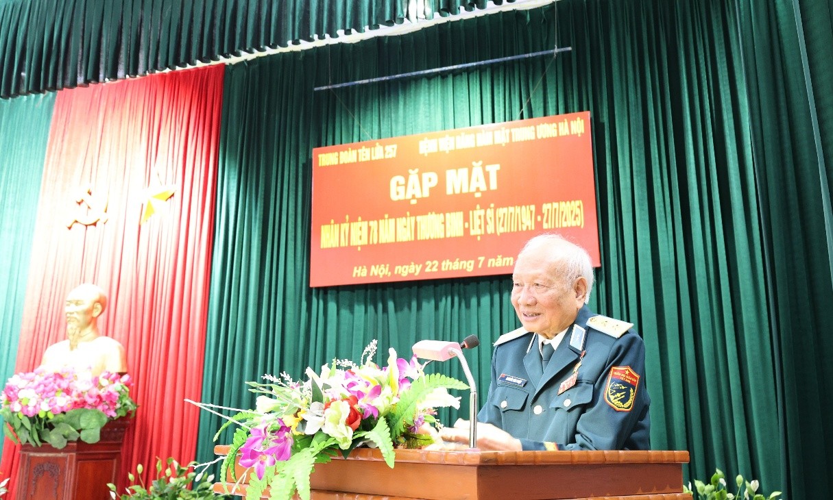 Trung tướng Nguyễn Văn Phiệt, Anh hùng Lực lượng vũ trang nhân dân, Nguyên Bí thư Đảng ủy - Phó tư lệnh chính trị Quân chủng Phòng không - Không quân