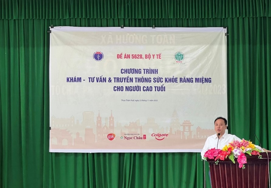 PGS. TS. Trần Cao Bính, Giám đốc Bệnh viện RHM TW Hà Nội  phát biểu khai mạc chương trình truyền thông