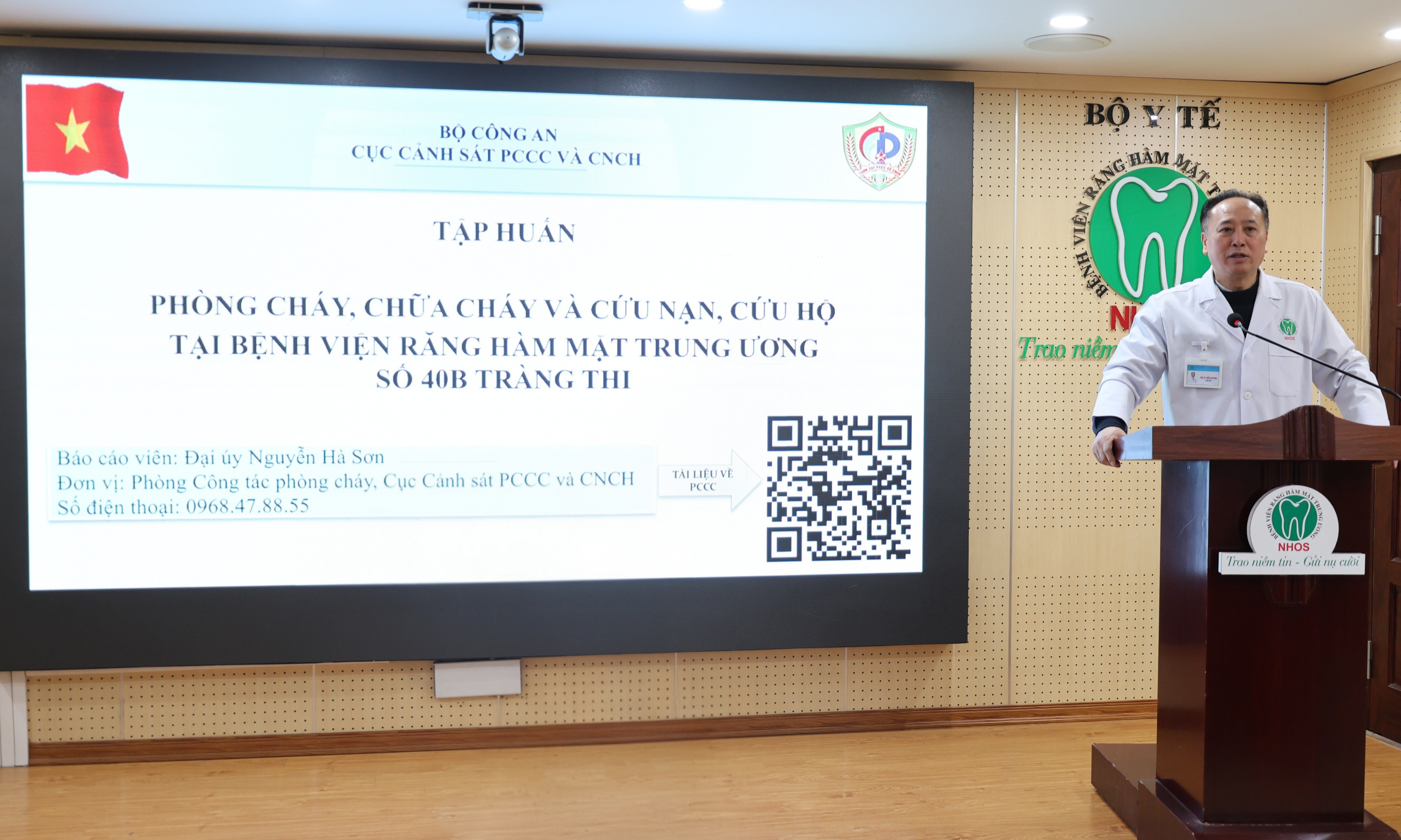 PGS.TS Trần Cao Bính, Giám đốc bệnh viện phát biểu