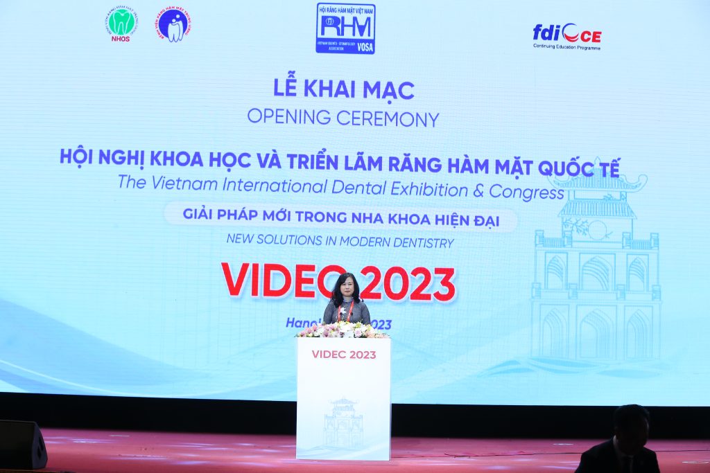 Bộ trưởng Bộ Y tế Đào Hồng Lan phát biểu tại Hội nghị VIDEC 2023